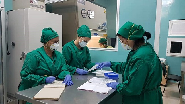 Minister of Public Health congratulates Cuban nursing staff