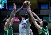 Yoanki Mensía explotó en esta temporada del basquet argentino. 