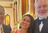 Rafael Correa acompañó a Assange al festival de Cannes.@MashiRafael