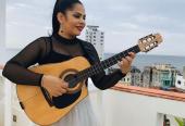 Yarima es una de las pocas mujeres exponentes del tres en Cuba.