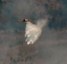 Pilotos espirituanos ayudan a sofocar incendio forestal en Holguín