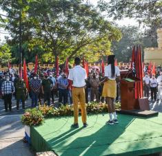 Momento cultural del acto de reedición de la Caravana de la libertad, en el aniversario 63 del histórico recorrido de la caravana del Ejército Rebelde, dirigida por Fidel Castro, desde Santiago de Cuba hasta La Habana. Santiago de Cuba, 2 de enero de 2022. ACN FOTO/Miguel RUBIERA JUSTIZ