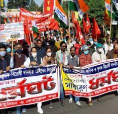 Los trabajadores que apoyaron la huelga general consideran que las nuevas leyes laborales son contrarias a sus derechos. Foto: Prensa Latina