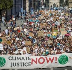 Jóvenes de Alemania, Argentina, España y diversas partes del mundo reclaman este viernes una mayor acción de los Gobiernos para reducir el impacto del cambio climático. Foto: @fff_muc