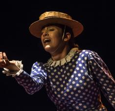 Obra Paseo de Buster Keaton. El Público, bajo la dirección del incansable Carlos Díaz, es la compañía cubana que más ha montado la obra lorquiana en las últimas décadas, desde la mismísima pieza que da nombre a la agrupación, y que para muchos era un texto irrepresentable. Fotos Yuris Nórido