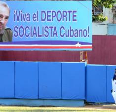 Juego inaugural entre los Alazanes de Granma y los Cocodrilos de Matanzas, en la LXI Serie Nacional de Béisbol, en el estadio Mártires de Barbados, de la ciudad de Bayamo, provincia Granma, el 23 de enero de 2022. ACN FOTO/Marcelno VÁZQUEZ HERNÁNDEZ