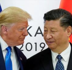 El presidente de EE.UU., Donald Trump, y su par chino, Xi Jinping, en el marco de la cumbre G20 en Osaka, Japón, 29 de junio de 2019. Foto: AFP.