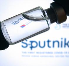 La versión monodosis de la vacuna, Sputnik Light, en caso de utilizarse como refuerzo tras Sputnik V, aumenta la eficacia contra ómicron al 80 %, según el estudio realizado por el Centro Gamaleya.