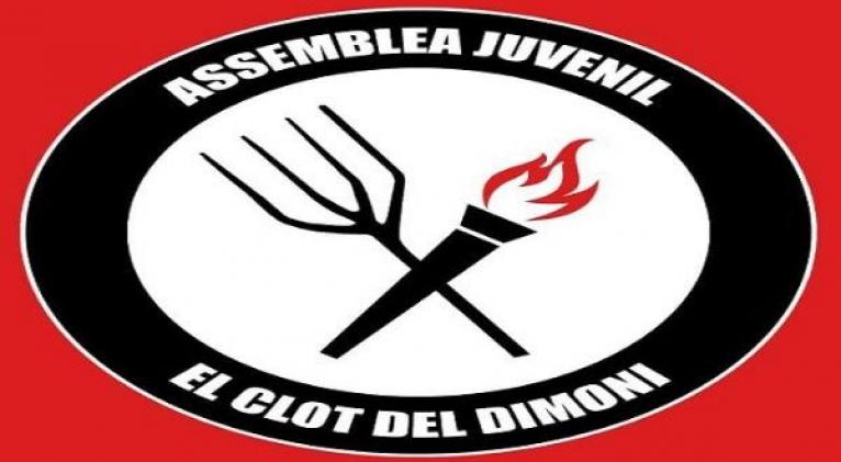 La Asamblea de Jóvenes El Clot del Dimoni se propone "luchar por el feminismo, el ecologismo y la defensa de la tierra y el territorio, el antifascismo, en contra la LGTBfobia y la vivienda digna”. Foto: Twitter @elclotdeldimoni