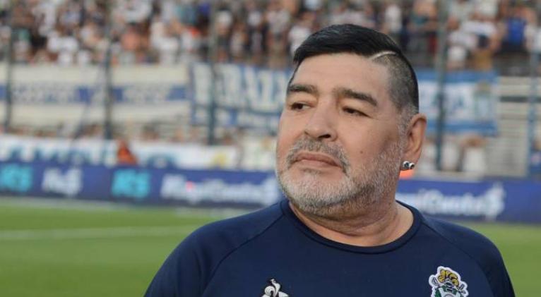 Imputan a otras tres personas por muerte de Maradona