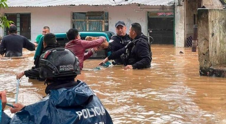 El huracán Grace también generó inundaciones en decenas de municipios mexicanos. Foto: EFE/Secretaría de Seguridad Pública de Veracruz