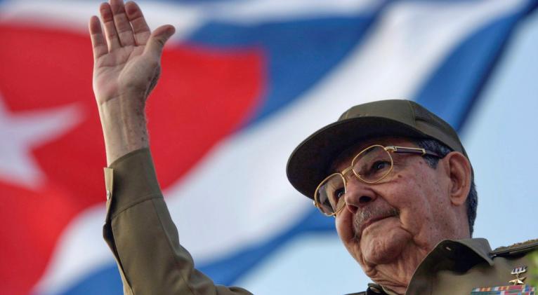 Resaltan personalidades del mundo contribución de Raúl a las causas justas de la humanidad