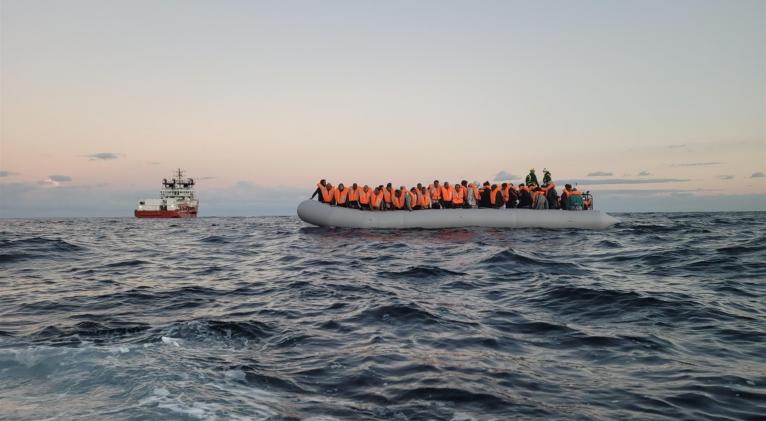 En lo que va de 2021 han sido interceptadas 31.500 personas intentando llegar de forma irregular a Europa desde Libia. Foto: EFE
