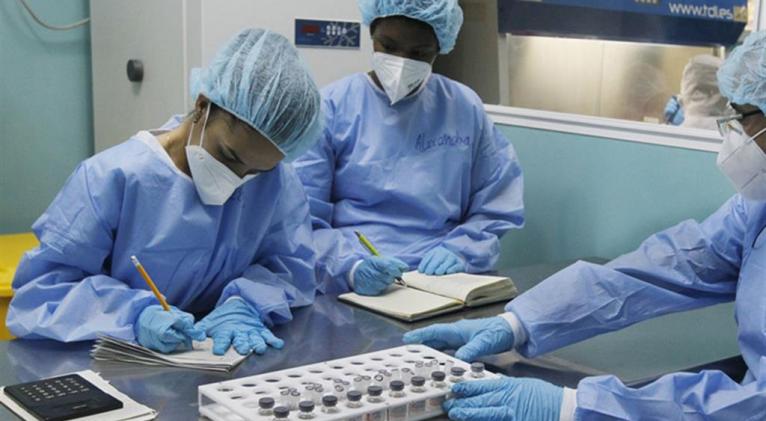 mujeres científicas