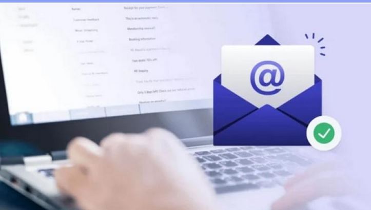 Comunicación por correo electrónico