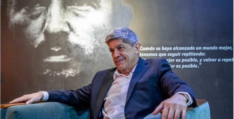 El viceministro de Relaciones Exteriores, Carlos R. Fernández de Cossío Carlos R. Fernández de Cossío,