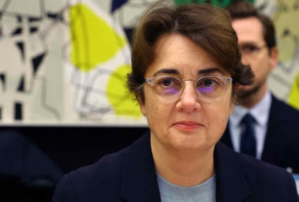 La presidenta del Louvre, Laurence des Cars.