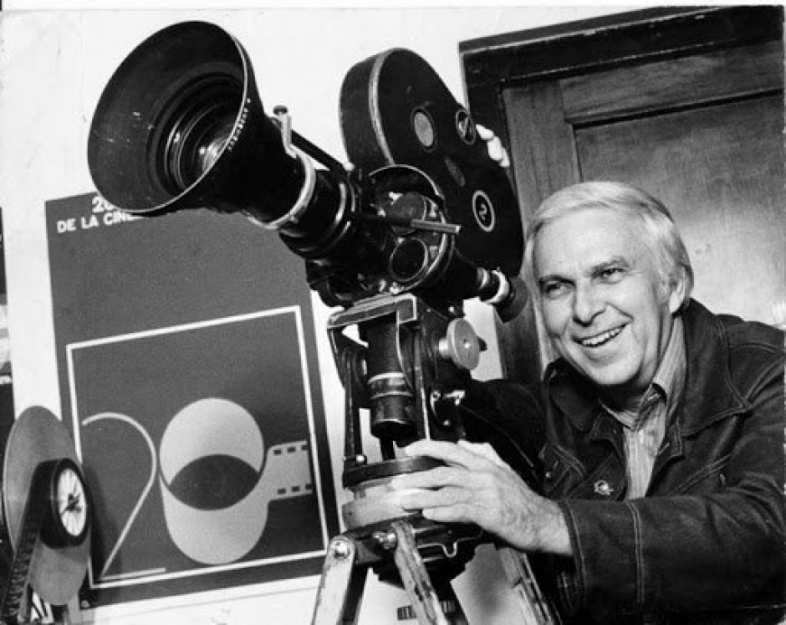 Santiago Álvarez, documentalista cubano.