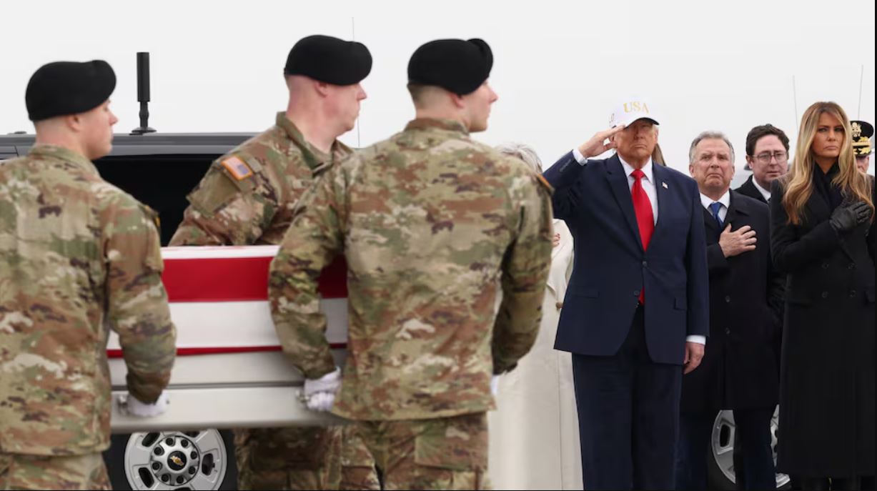 Donald and Melania Trump, this Saturday at Dover Air Force Base upon the arrival of the bodies of the soldiers killed in the attacks against Iran.