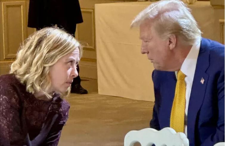  Giorgia Meloni y Donald Trump.