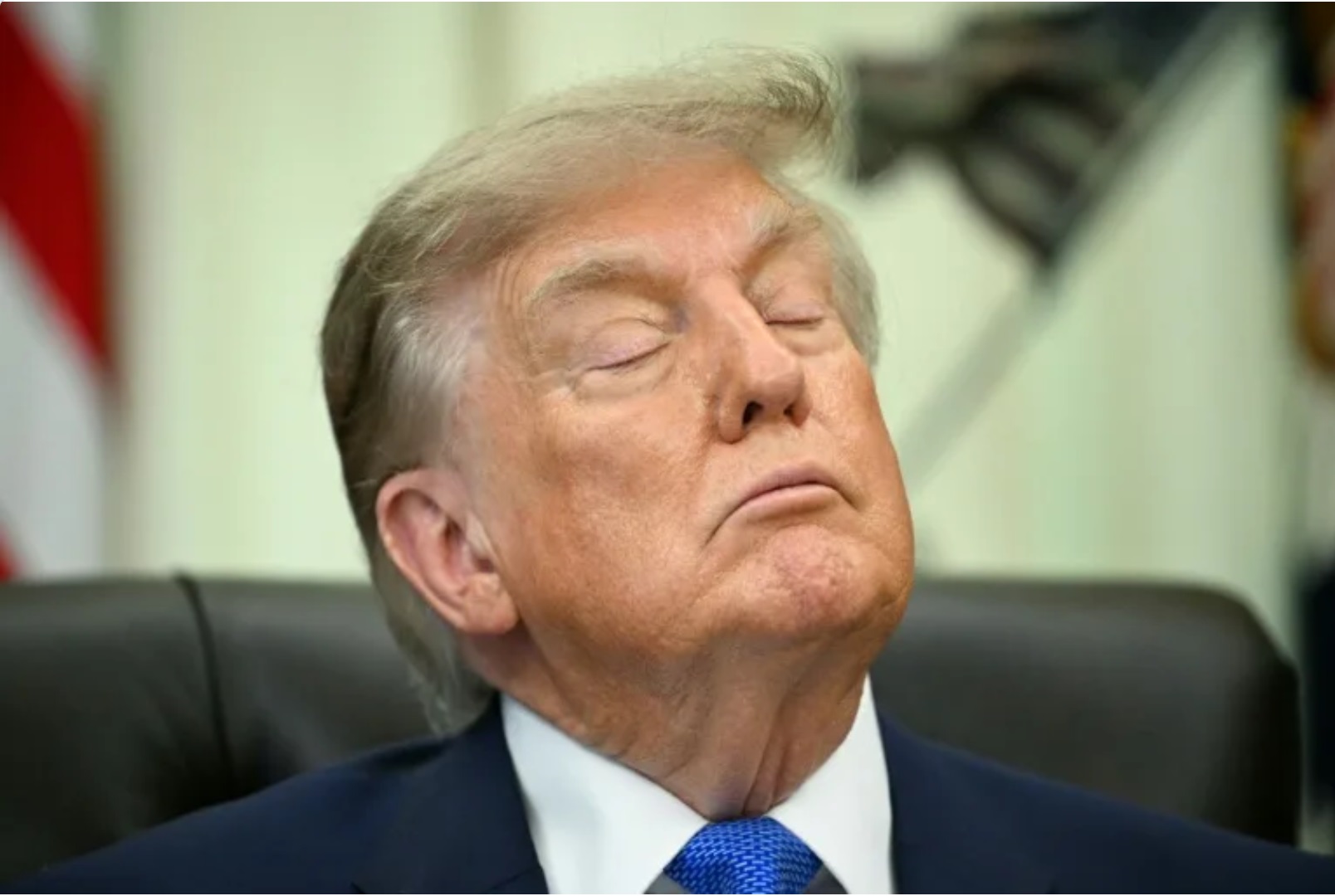 Trump altanero