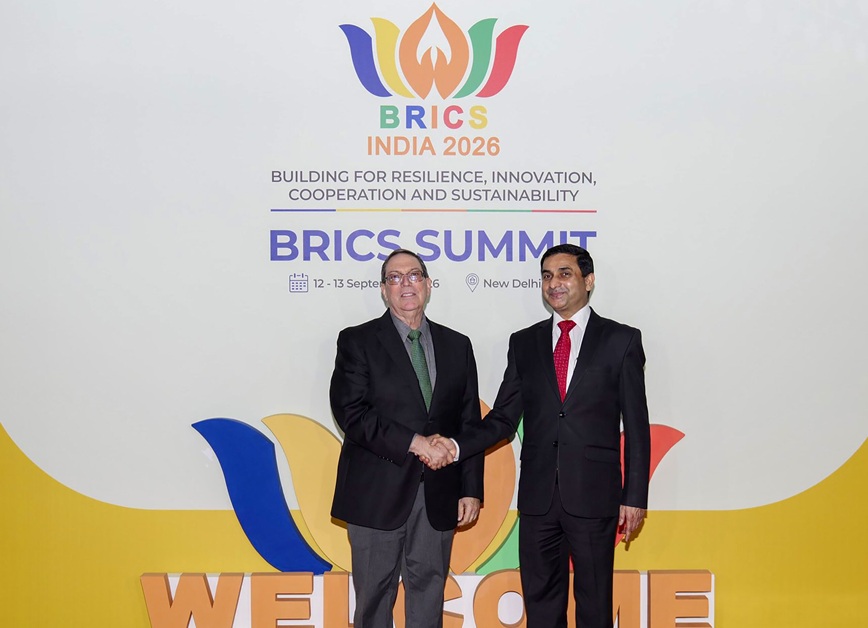 Canciller de Cuba, Bruno Rodríguez llega a la India, encabezando delegación cubana a la 18 Cumbre de líderes del Brics