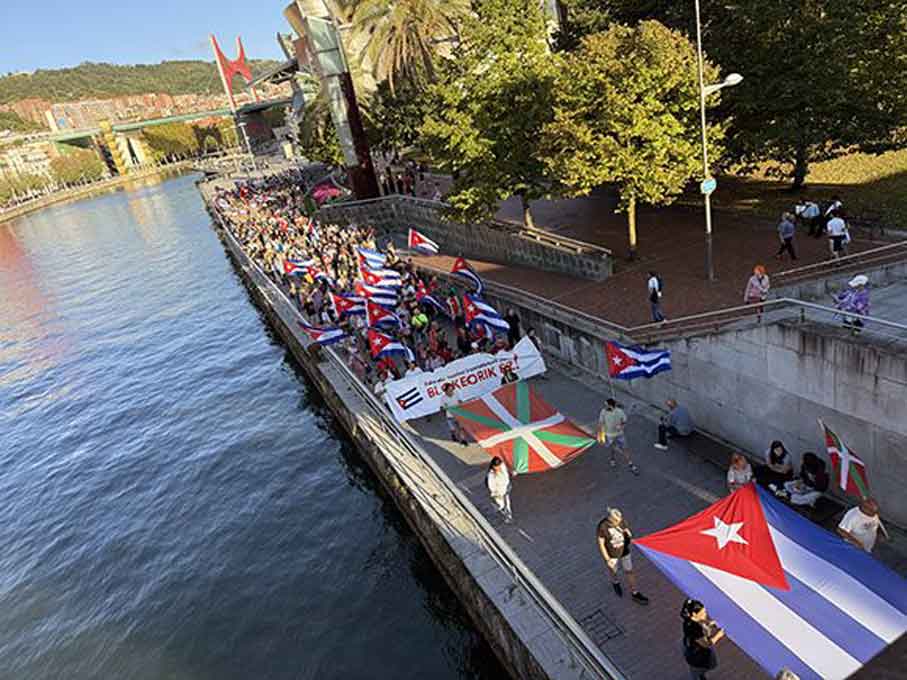 Cuba sin bloqueo, demandan miles en Bilbao Cuba sin bloqueo, demandan miles en Bilbao