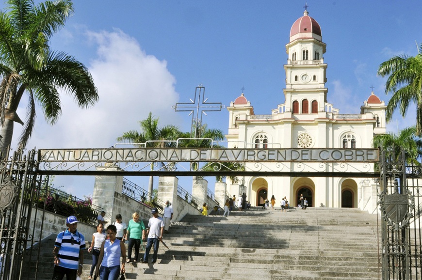 La imagen de la virgen se encuentra hoy en la Basílica Santuario Nacional de Nuestra Señora de la Caridad del Cobre, en la provincia de Santiago de Cuba, en el poblado de El Cobre, sitio de peregrinación y ofrendas La imagen de la virgen se encuentra hoy en la Basílica Santuario Nacional de Nuestra Señora de la Caridad del Cobre, en la provincia de Santiago de Cuba, en el poblado de El Cobre, sitio de peregrinación y ofrendas