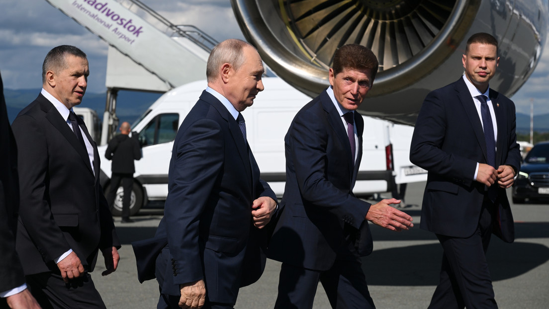 Putin en Vladivostok para participar en Foro Económico Oriental Putin en Vladivostok para participar en Foro Económico Oriental