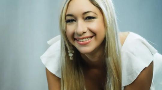 Actriz cubana Laura Delgado interpreta a la Doctora Susana en la telenovela Sábados de Gloria