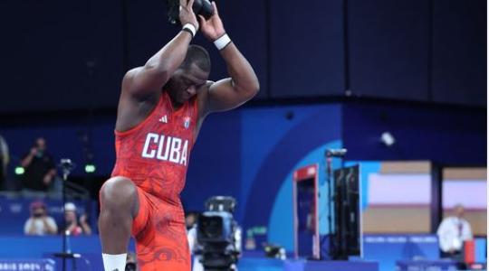 “Mijaín”, una obra coral que, a punto de ver la luz, promete convertirse en mucho más que un homenaje audiovisual: será un regalo al alma colectiva del pueblo cubano.