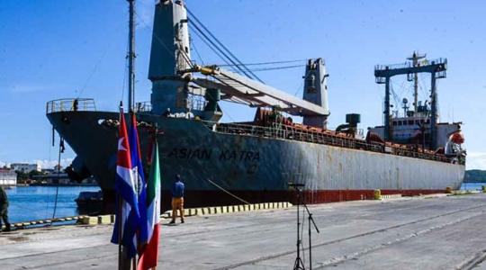 En el puerto de La Habana, donativo procedente de México y Belice