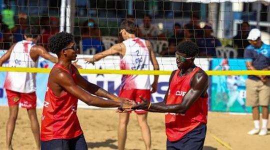Dúo playero cubano en Norceca de Voleibol