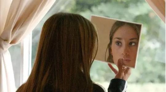 Adolescentes sufren por la percepción que tienen de su cuerpo