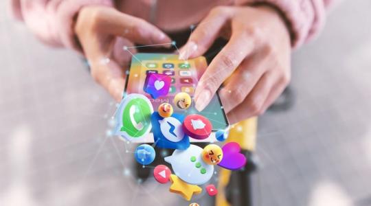 Redes sociales y algoritmo