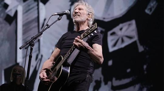 Roger Waters to the United States government: “Stop the Blockade”