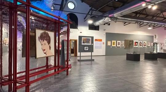 Exposición “Andy Warhol – Amor eterno”, en La Vaccheria, Roma