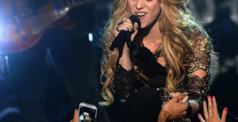 Shakira Cantara En La Ceremonia De Clausura Del Mundial Brasil 2014 Page 3 Cubasi